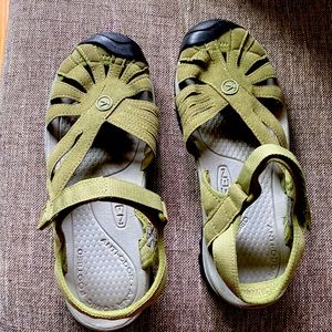 Keen | Rose Sandals